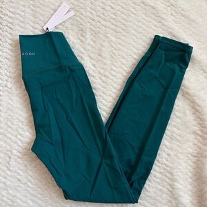 listing-status-banner